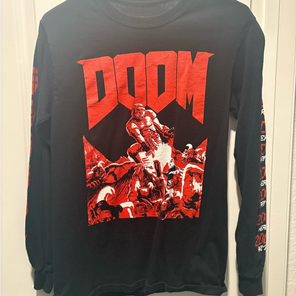 Black and Red DOOM video game Graphic Long Sleeve Shirt